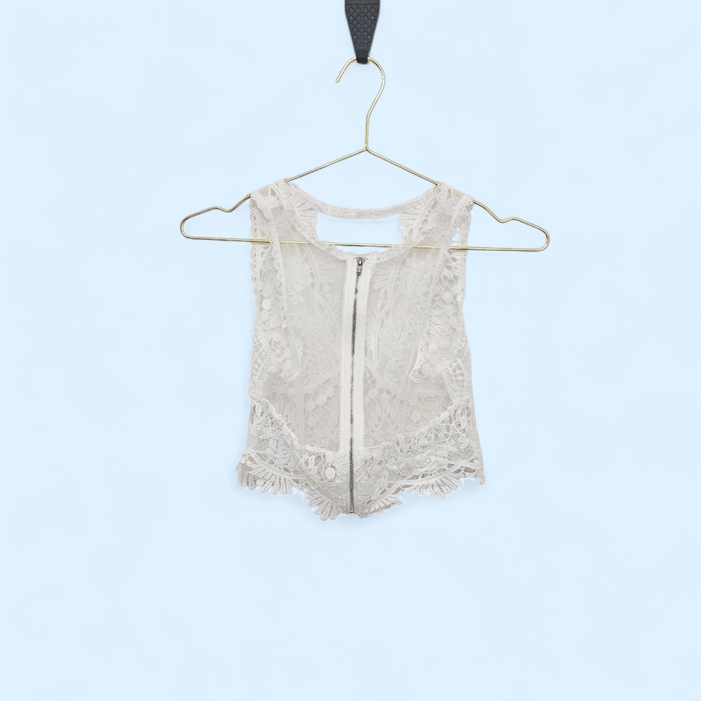 Lace Top - Picture 5 of 8